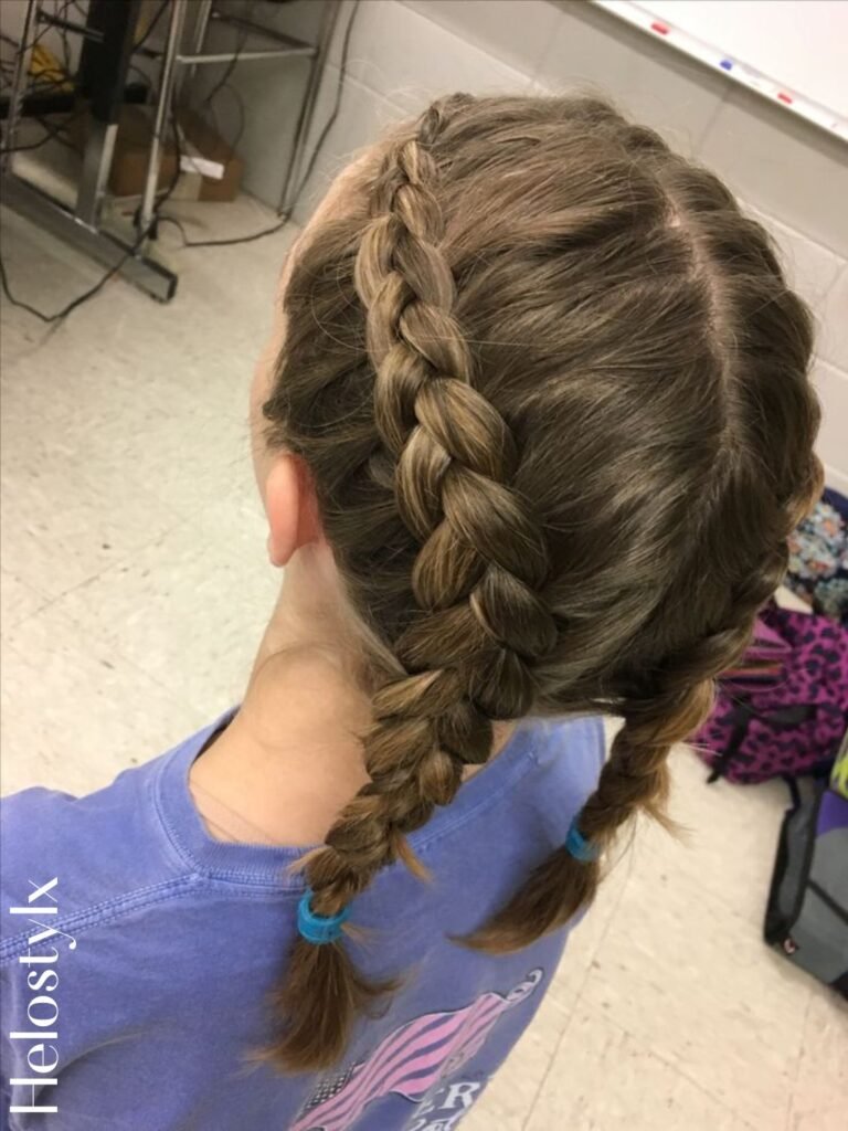 Double Braids with Elastic Detail