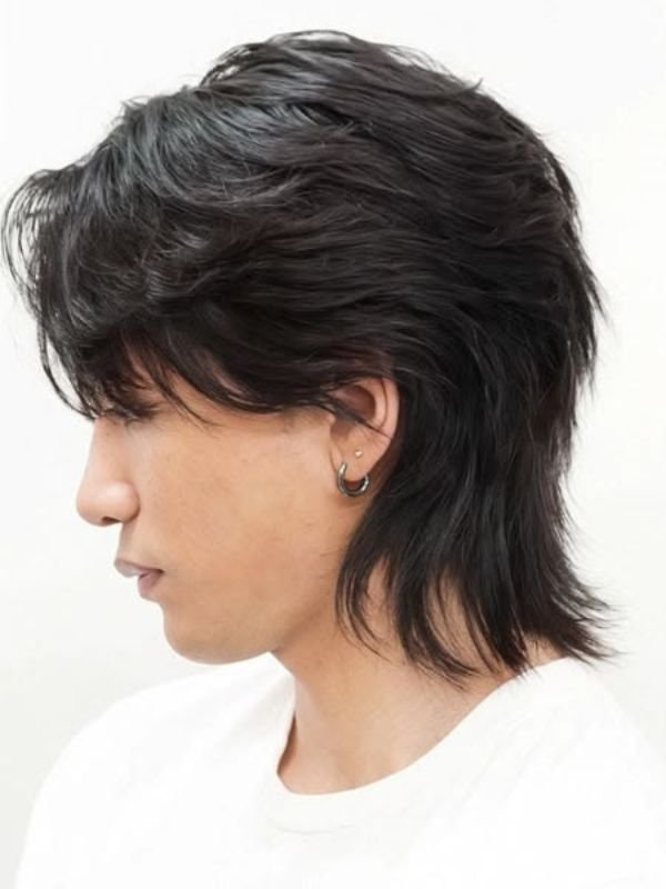 Korean Style Middle Part Mullet