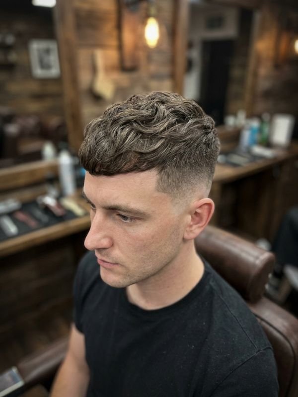  Wavy Textured French Crop Mid Fade